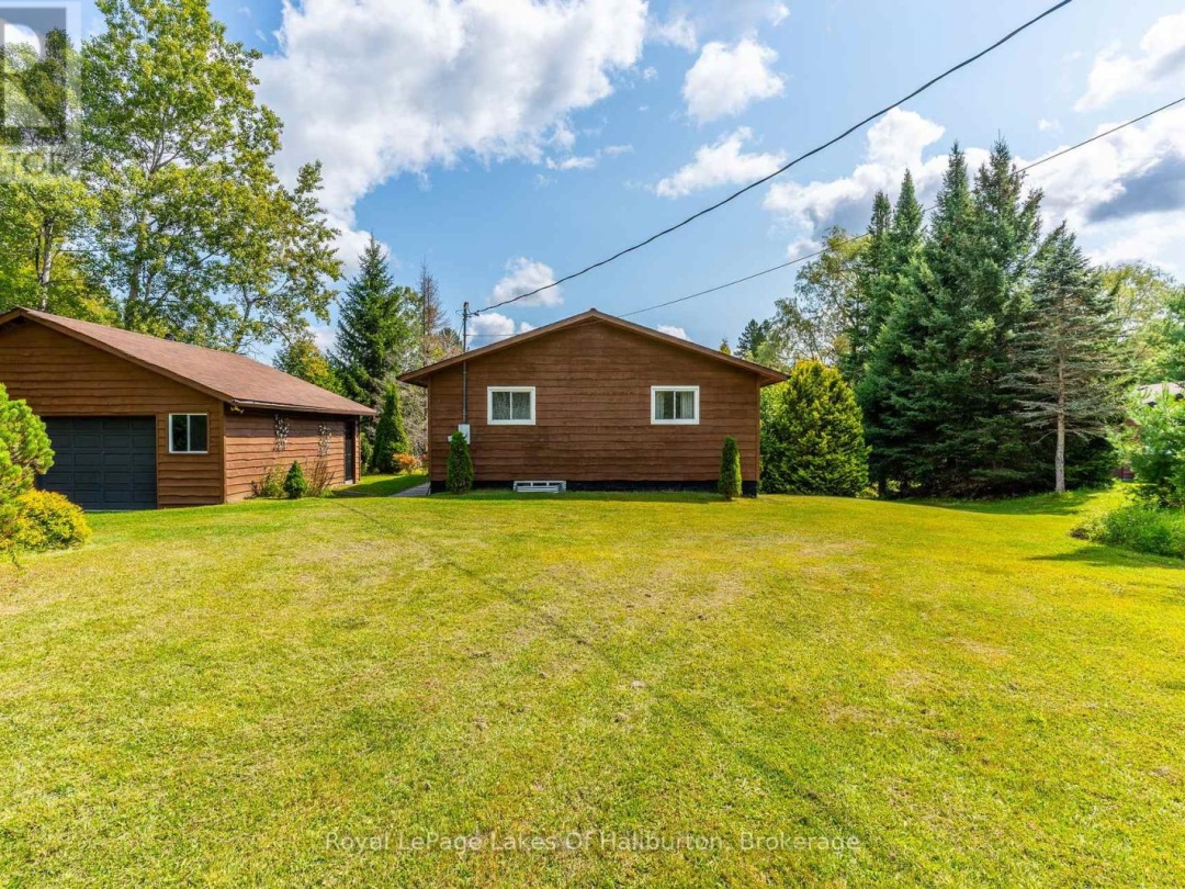 1117 Mistivale Road, Gull Lake