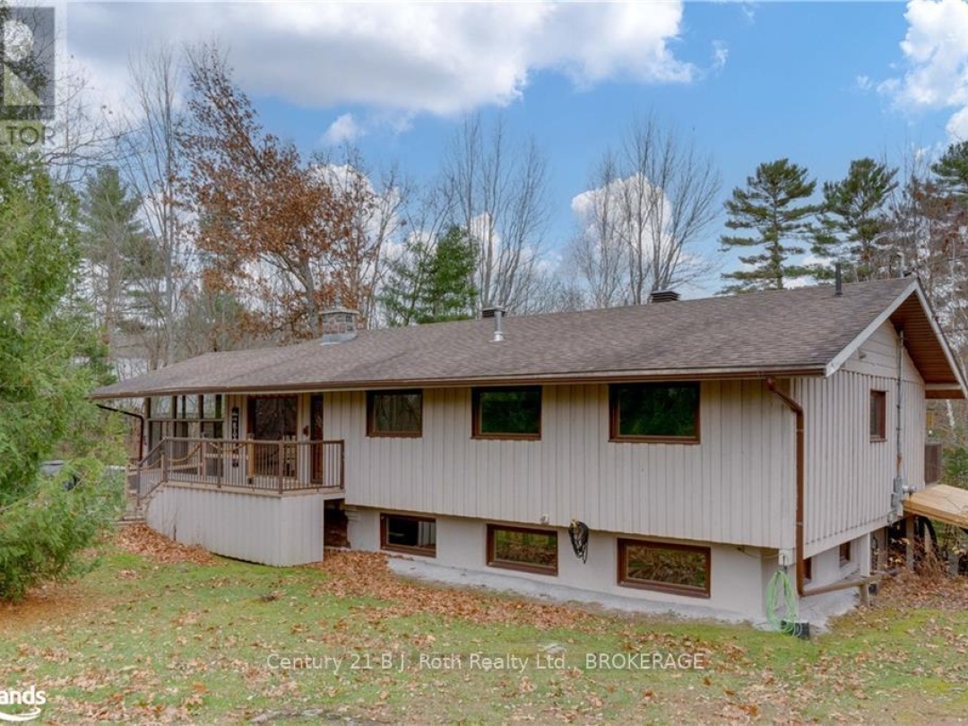 2983 Whelan Way, Black Lake
