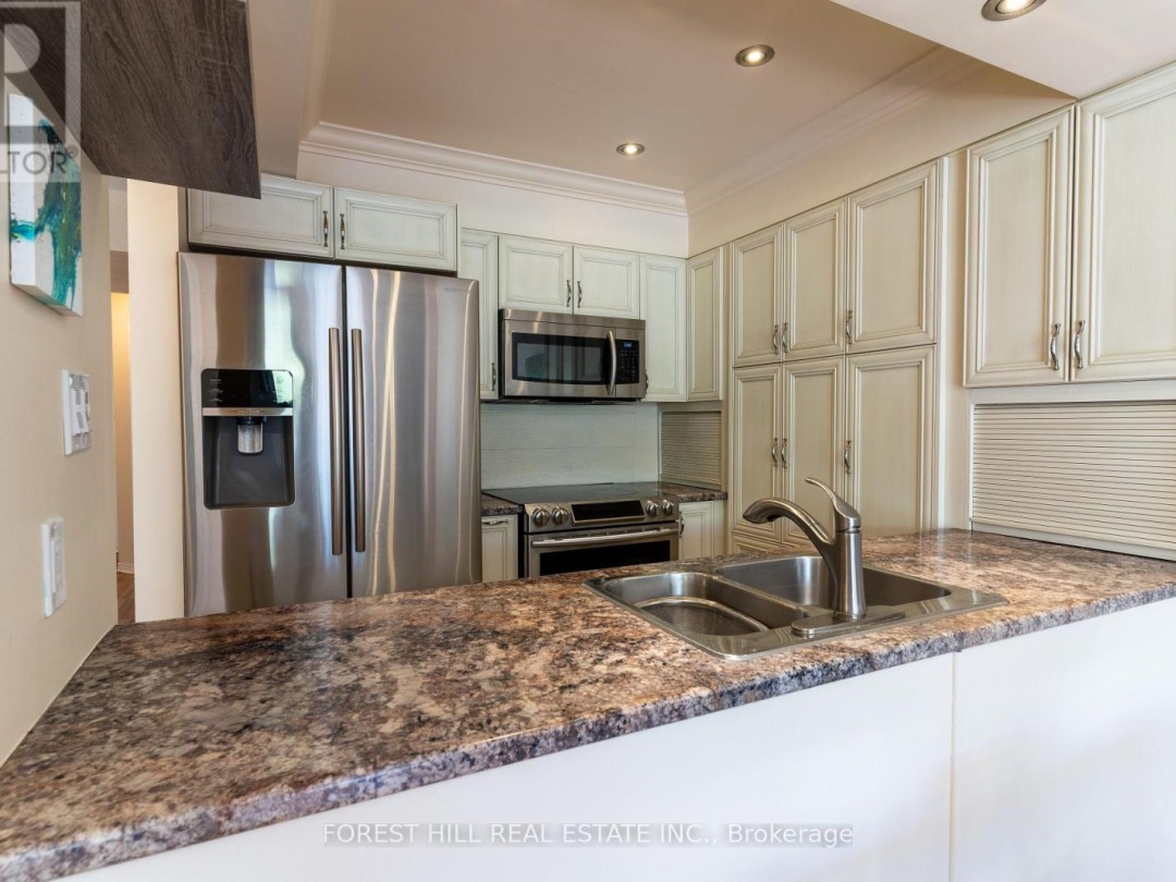 21 - 21 LAGUNA PARKWAY, Lake Simcoe
