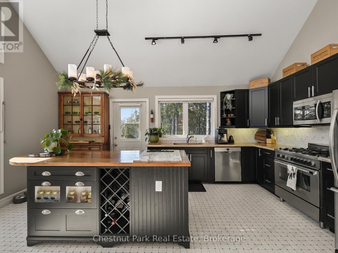7609 Somerset Park, Severn Lake