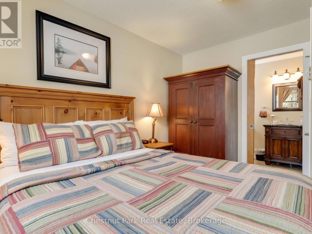 105-10 - 1052 RAT BAY ROAD, Lake of Bays