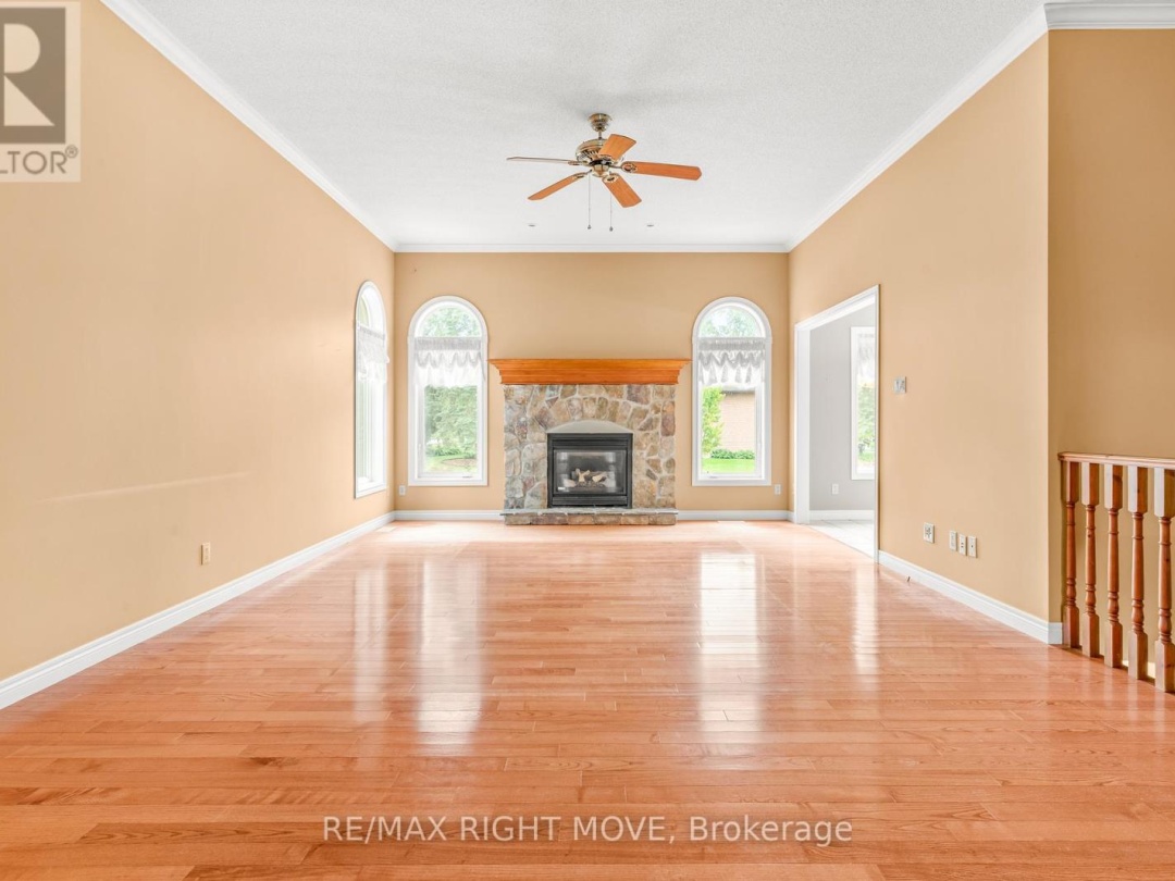 3 THICKETWOOD PLACE E, 