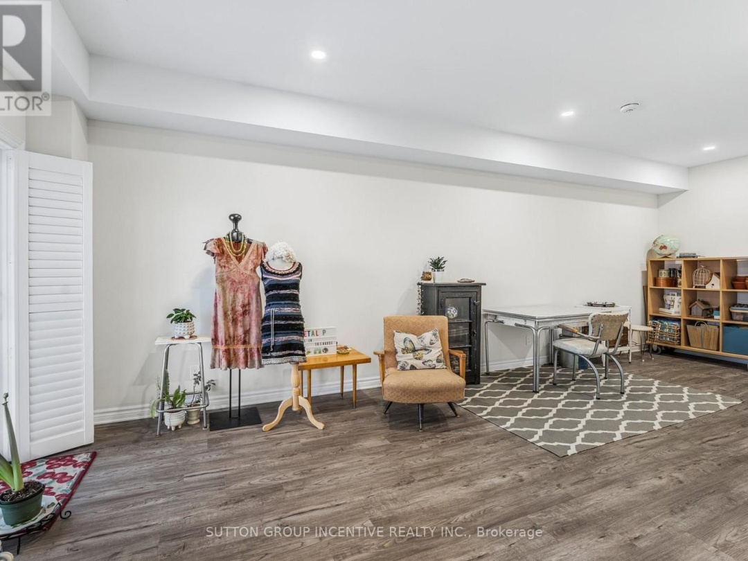 104 Lily Drive, Orillia
