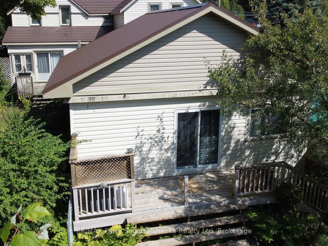46 WAUBEEK STREET, 