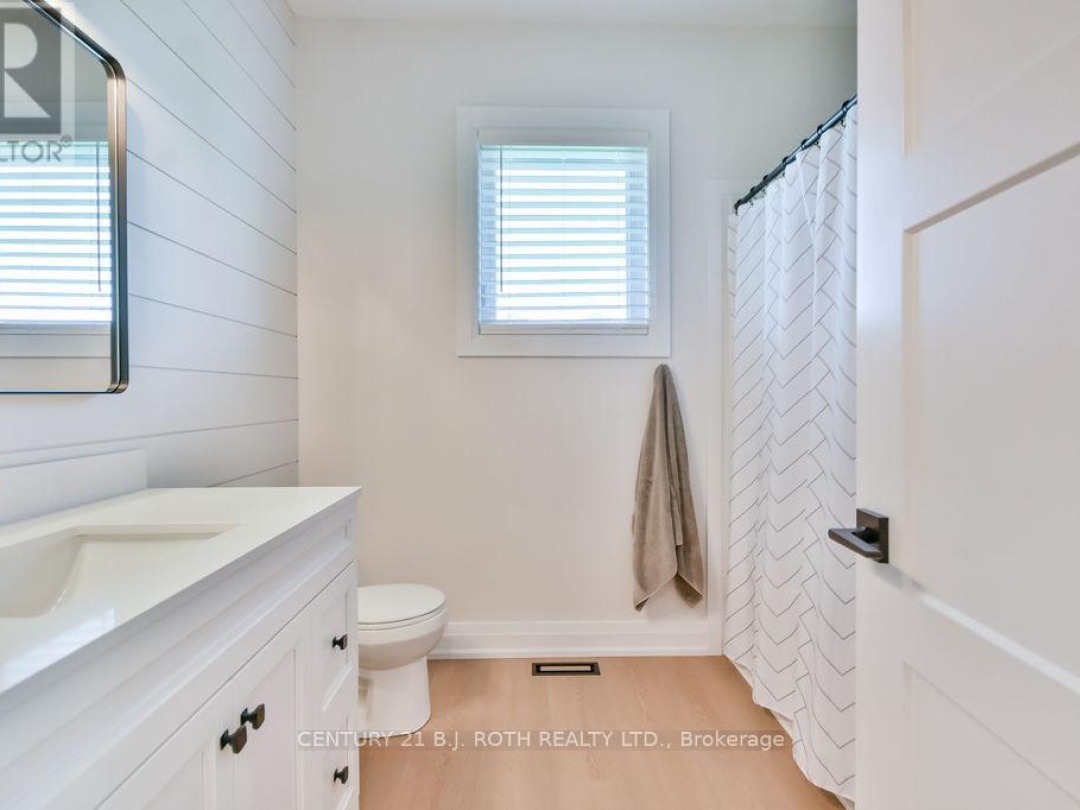 51 CHESLOCK CRESCENT, 