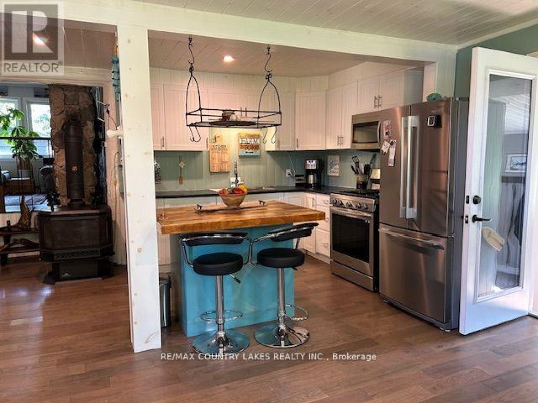 2481 LAKESHORE DRIVE, 