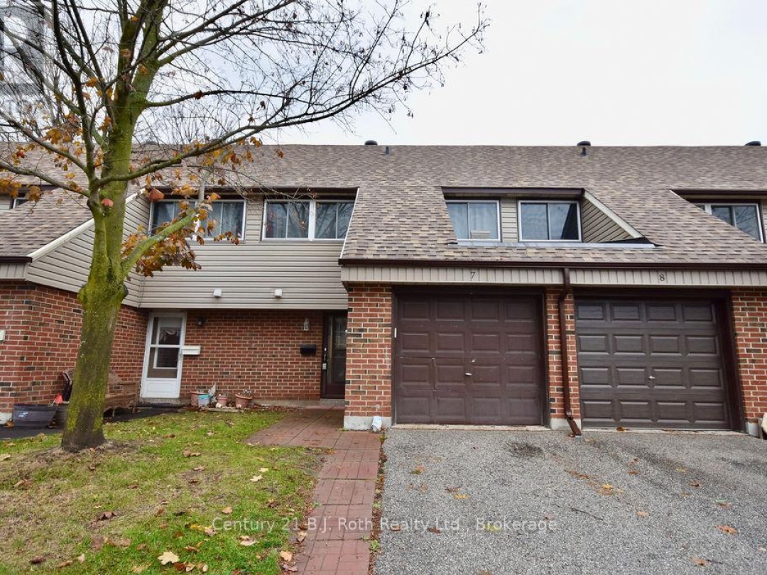 7 - 441 BARRIE ROAD, 