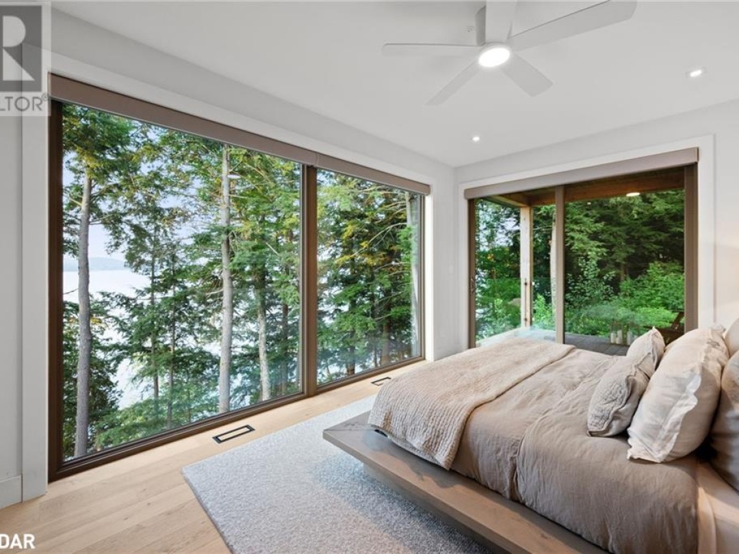 124 Claren Crescent Crescent, Lake Vernon