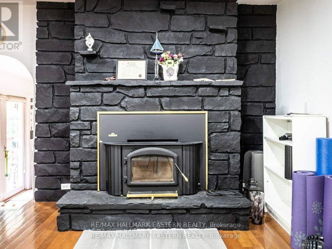 7 JUNIPER ISLE ROAD, 