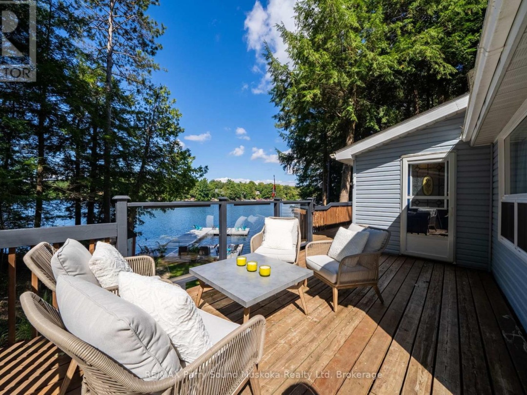 13 Shady Lane, Otter Lake