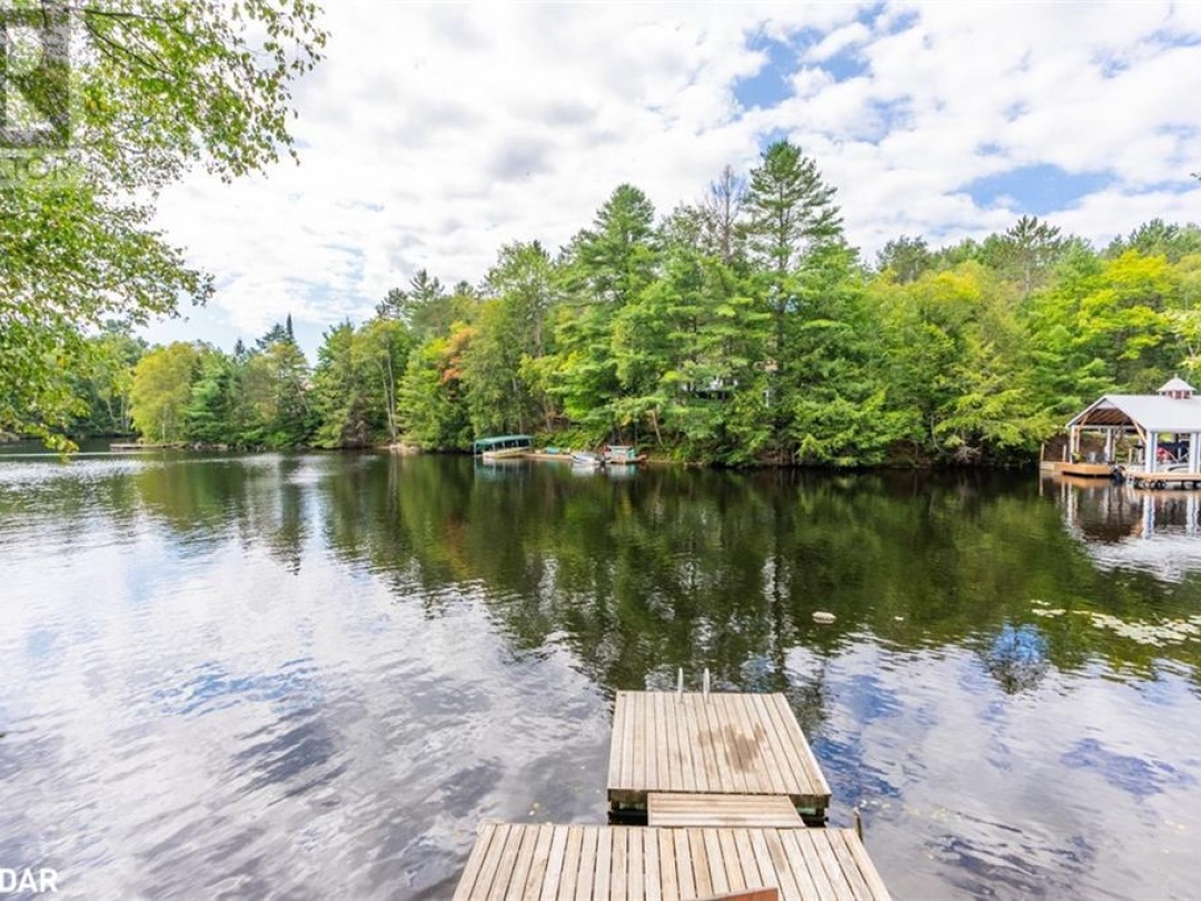 443 By Lock Acres Road, Muskoka River