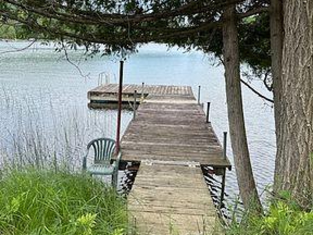 1981 HORSESHOE LAKE ROAD, Horseshoe Lake
