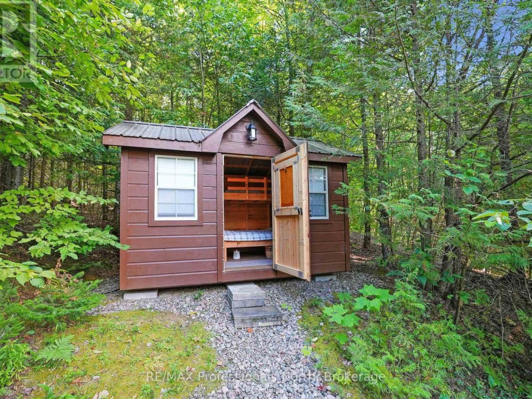 1026 WOODPECKER TRAIL, 