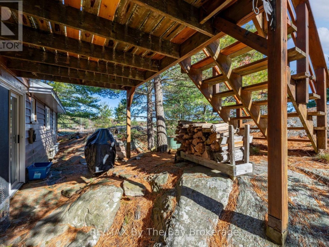 2 ISLAND 2890, Georgian Bay
