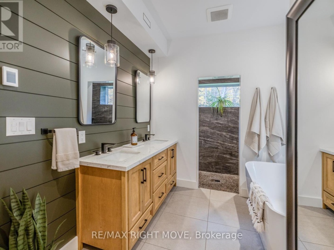 1025 DAVIS DRIVE, 