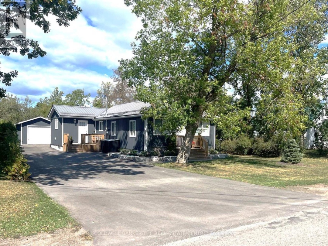 55 PRINCE STREET W, 