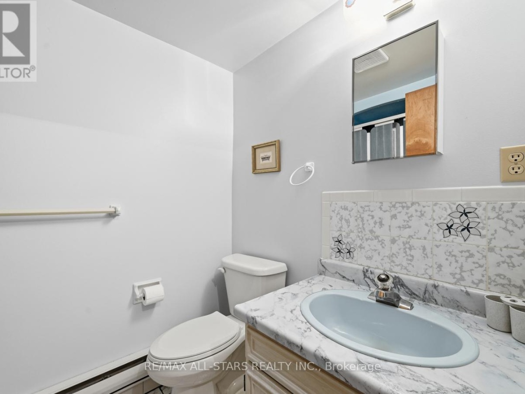 94 PLUM POINT LANE, 