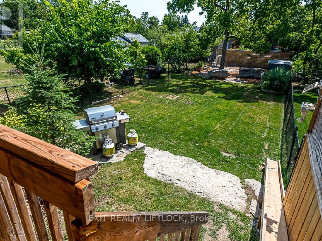 27 HELEN STREET, 