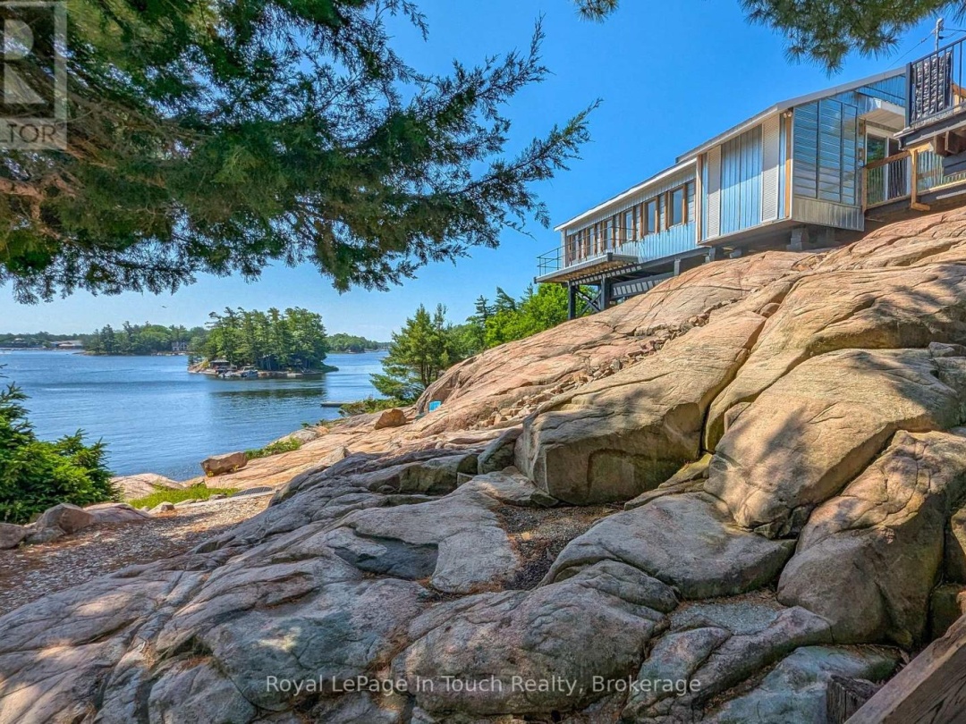 1878 ISLAND 1040, 