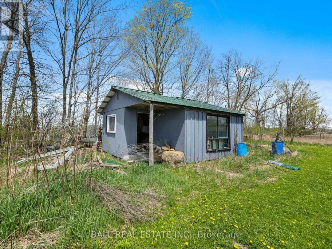 589 COUNTY ROAD 8, 