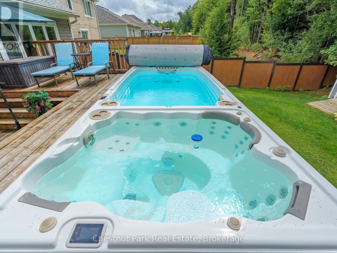 17 WINDSONG CRESCENT, 