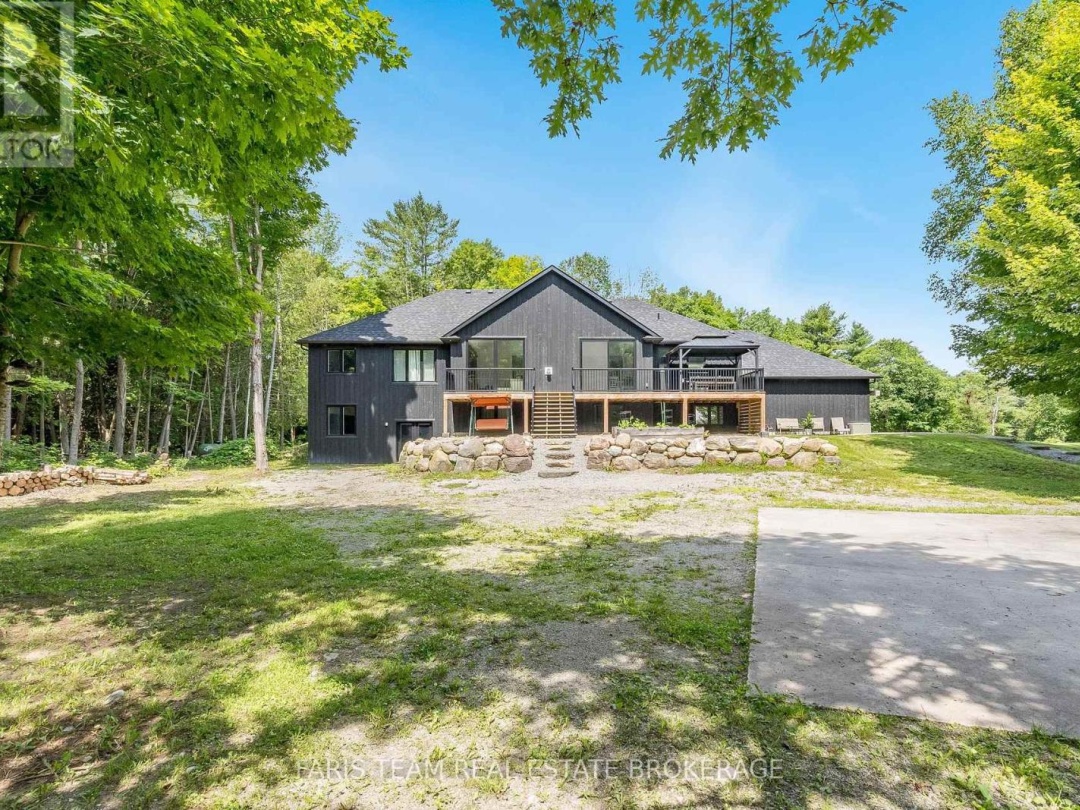 151 MOUNT SAINT LOUIS ROAD E, 