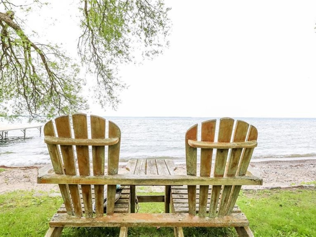 3822 Glenrest Drive Drive, Lake Simcoe