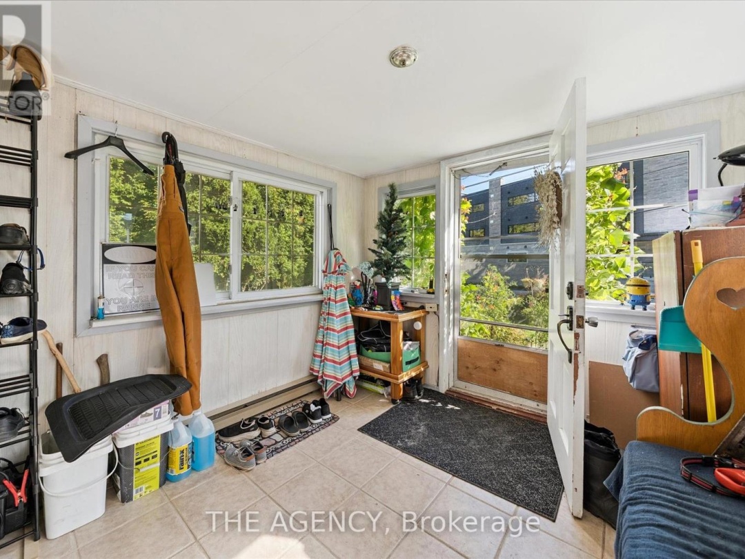 31 BRUNEL ROAD, 