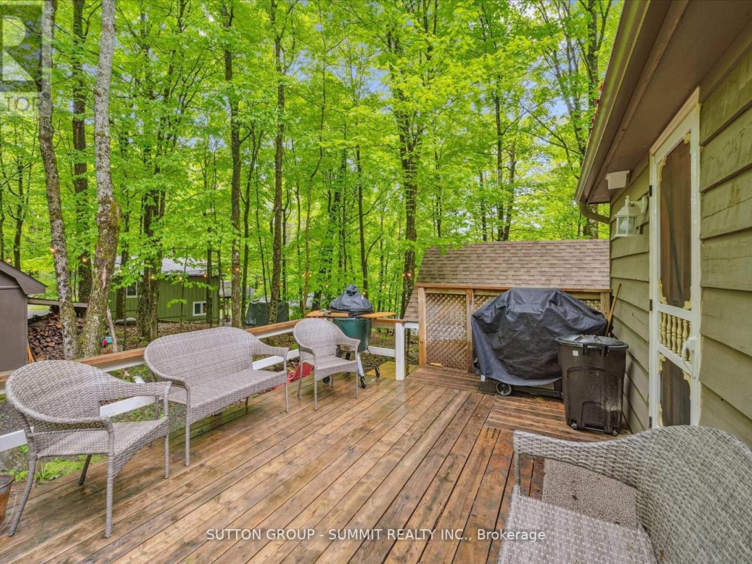 17 SUGARBUSH LANE, 
