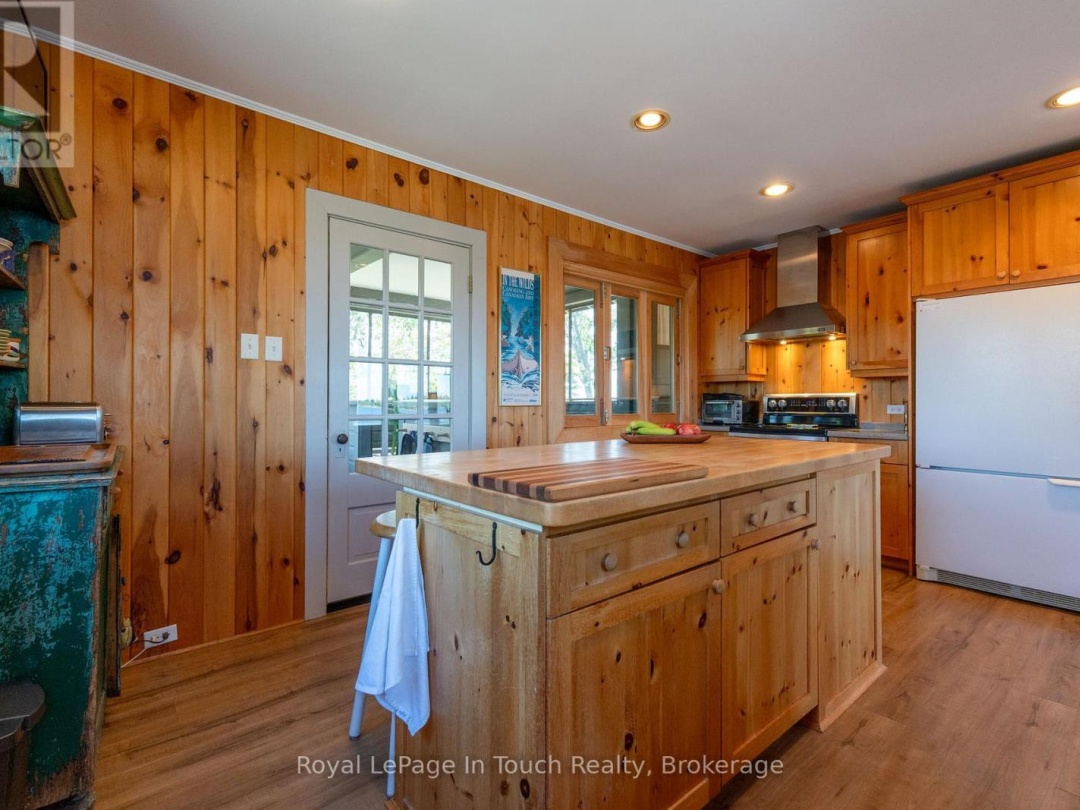 1 B181 IONA ISLAND, 