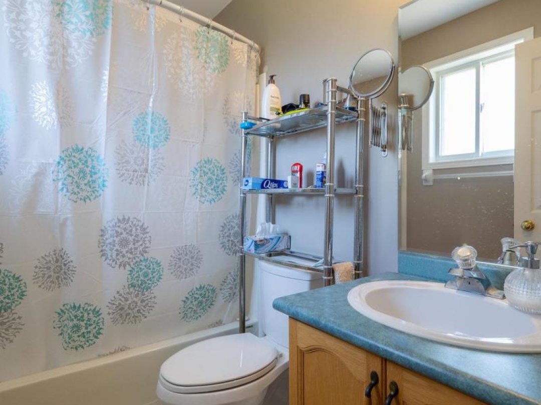 147 JULIA CRESCENT, 