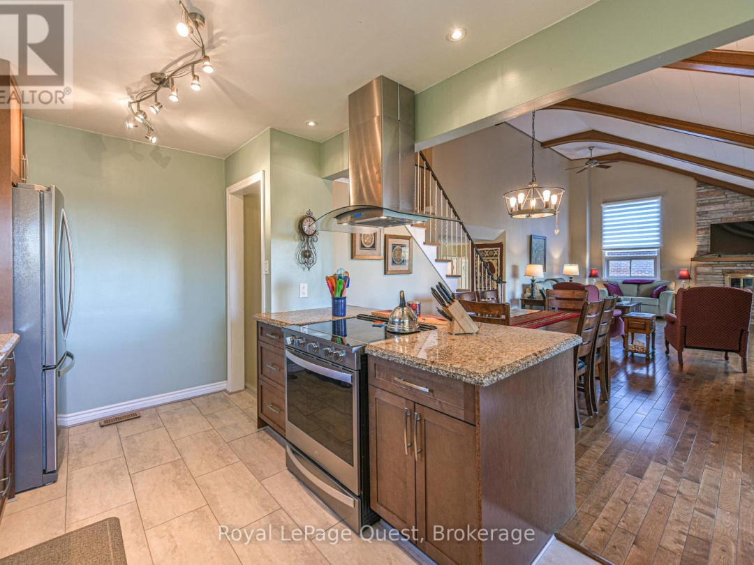 338 OLD MUSKOKA ROAD, 
