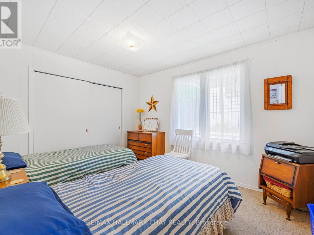 1125 WOODLAND DRIVE, 