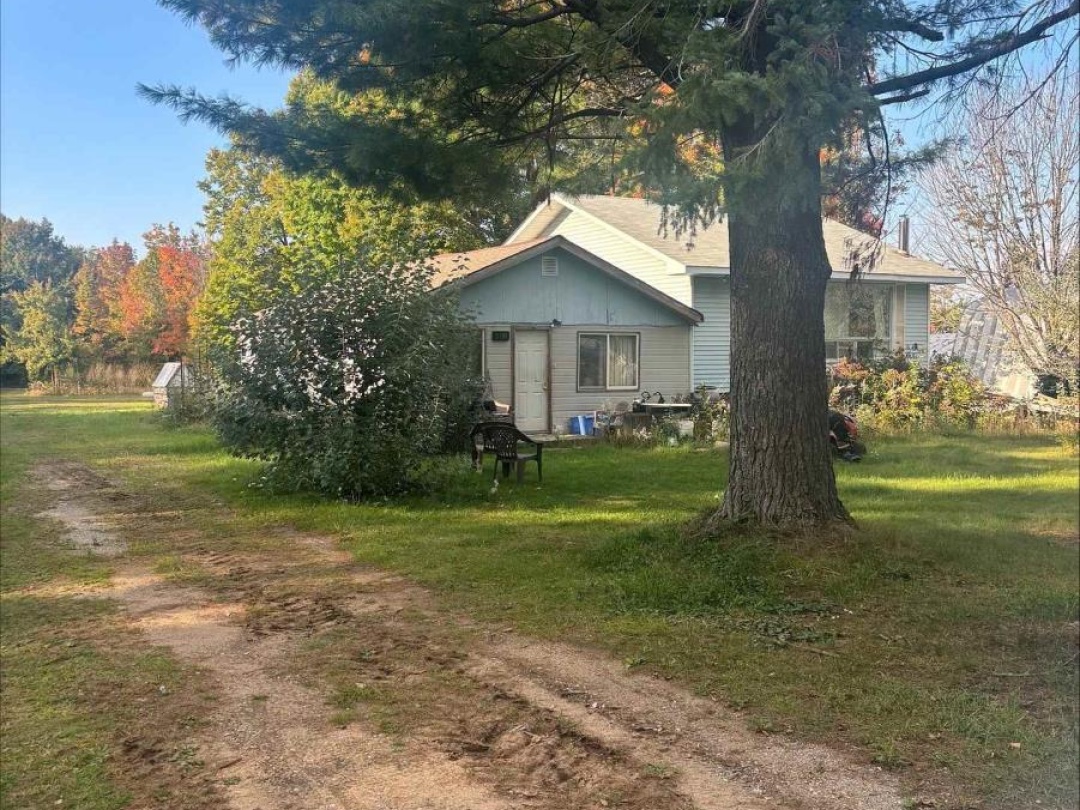 3138 ROBB COURT, 