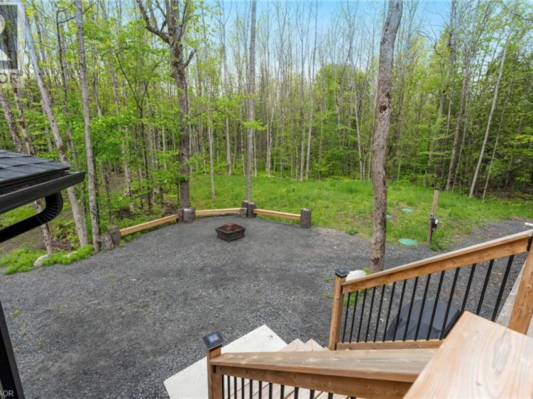 44 SUNNYSHORE PARK Drive, 