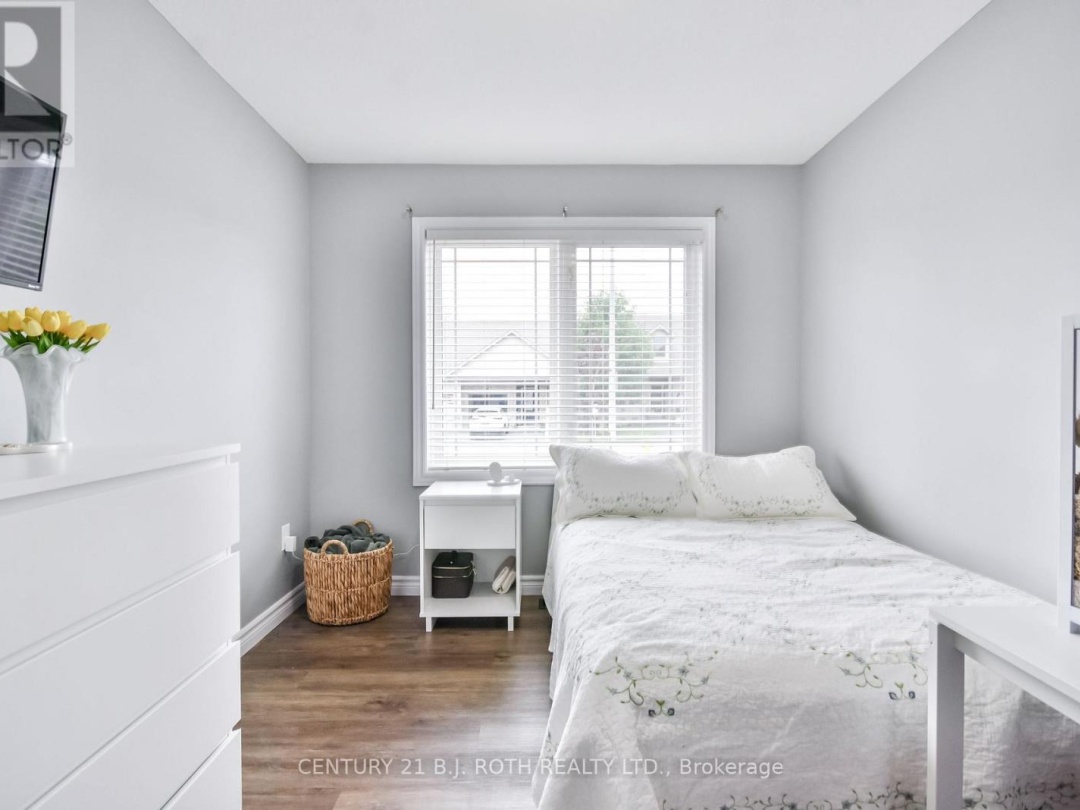 91 LUCY LANE, 