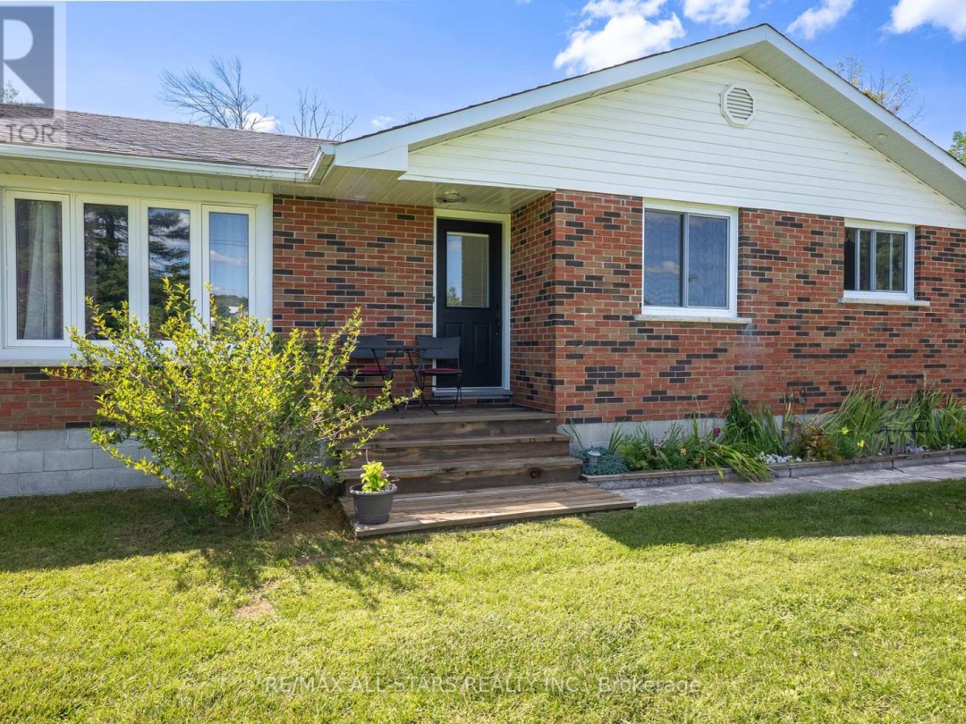 6077 HWY 35, 
