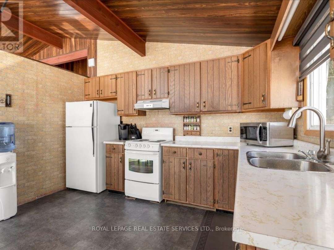 1129 Concession Road 9, Dalrymple-south Lake