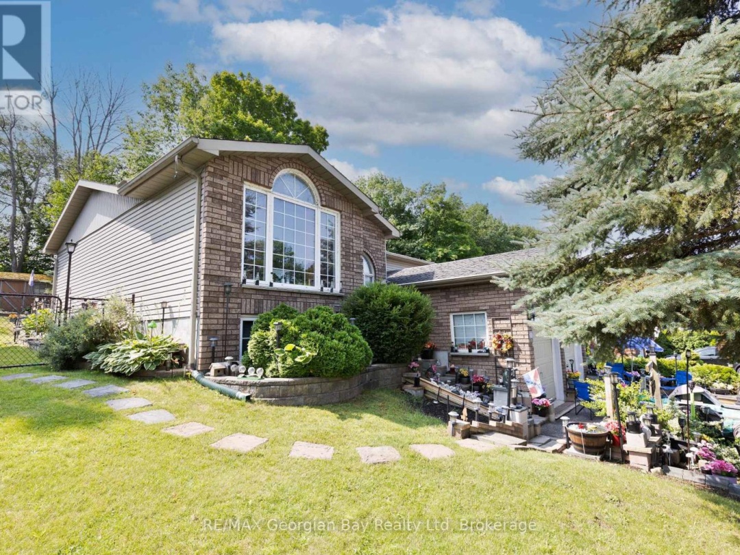 33 ANDERSON CRESCENT, 