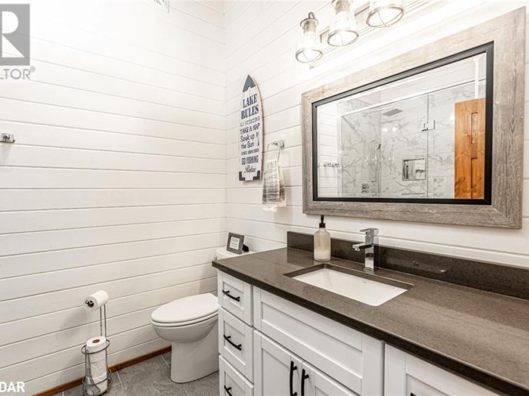 83 Walkway Rd, Georgian Bay
