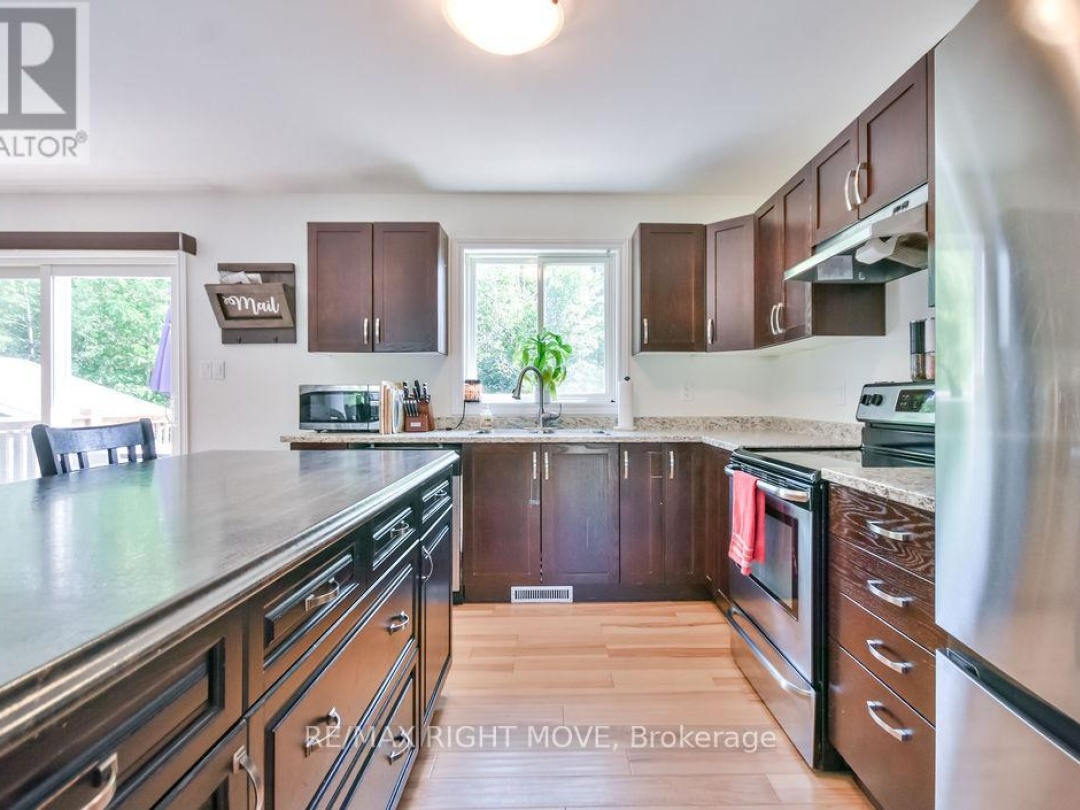2909 FAIRGROUNDS ROAD, 