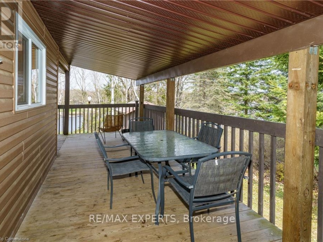86 Stoney Road, Manitouwabing Lake