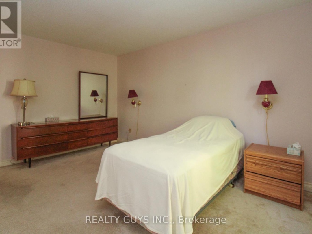 # 204 - 200 EAST STREET S, 