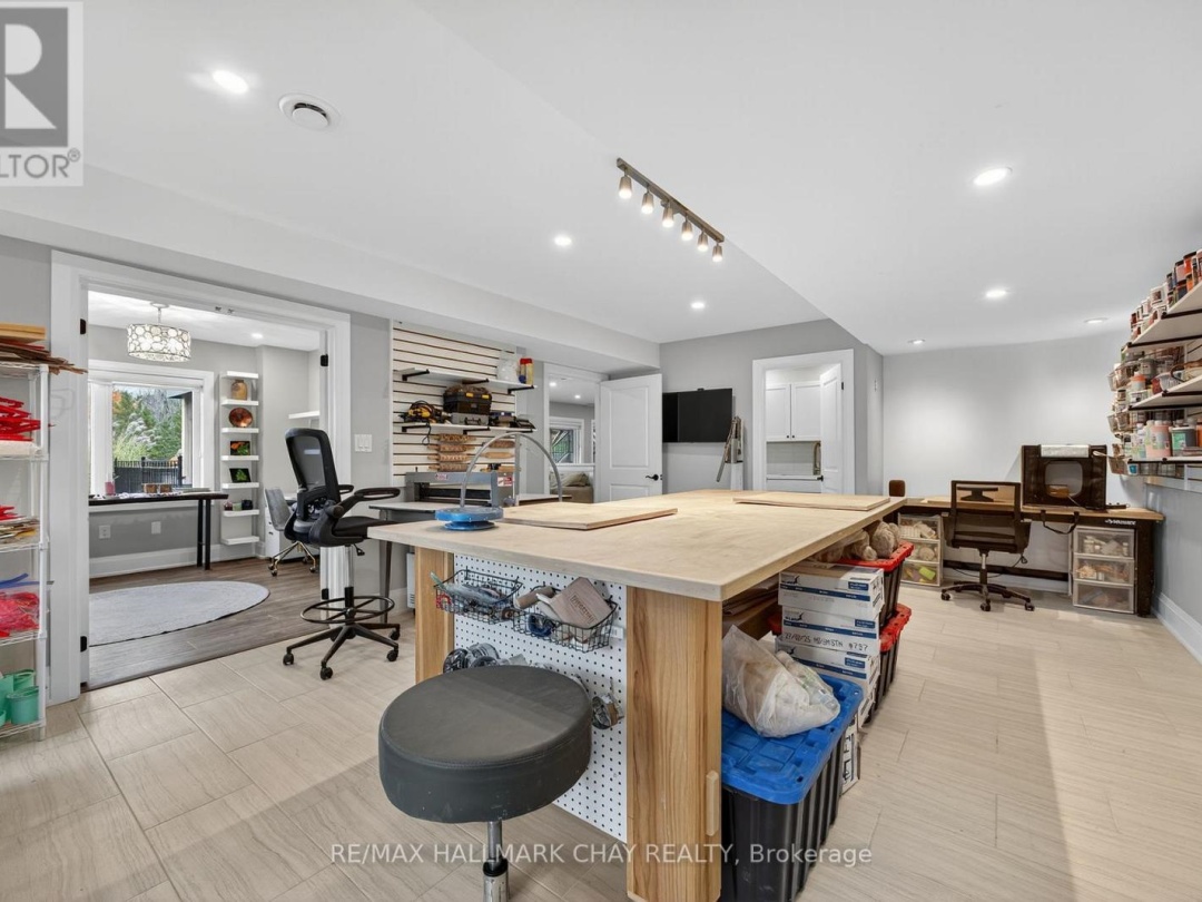 23 GELDERLAND CRESCENT, 