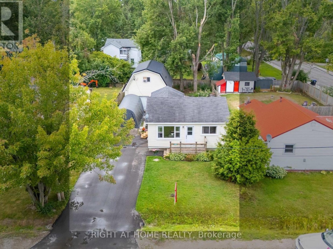 3392 CORONATION AVENUE, 