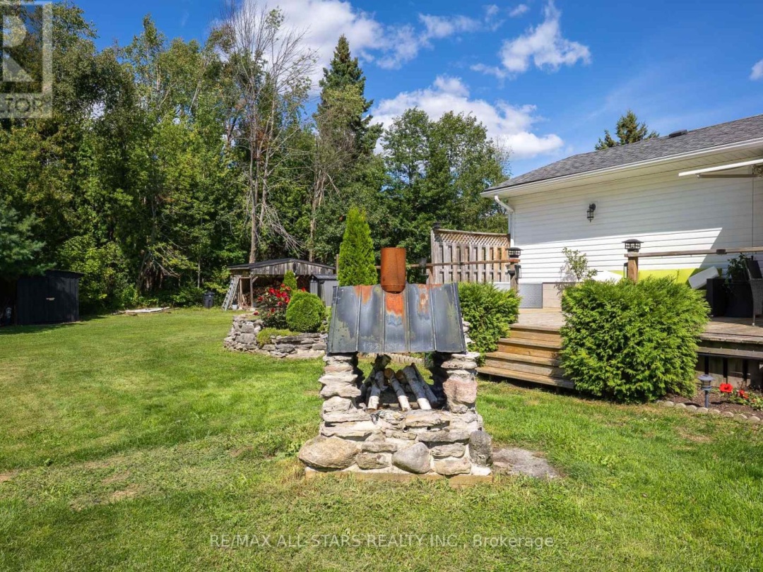 6077 HWY 35, 