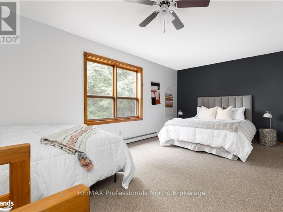 1001 HEMLOCK ROAD, Walker Lake