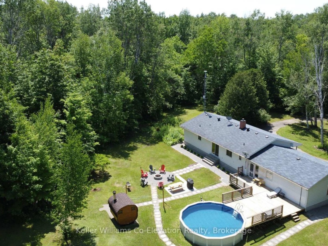 1467 ROSEMOUNT ROAD, 