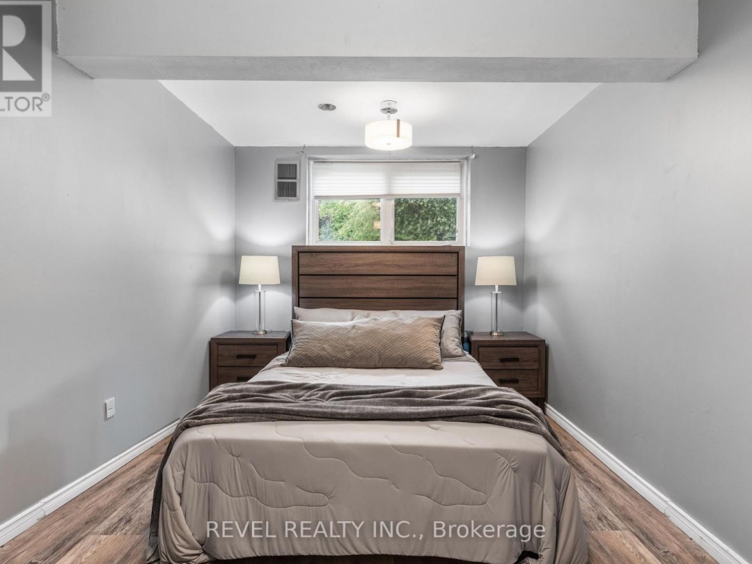 1578 STURGEON ROAD, 