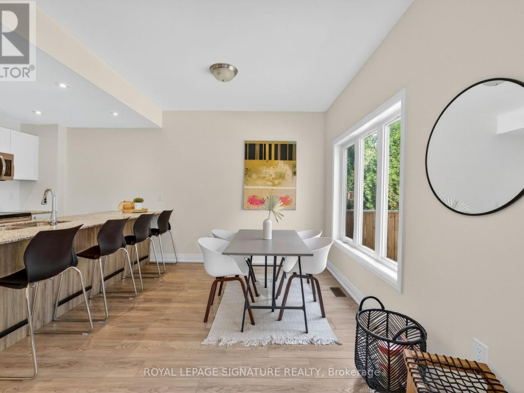 8 - 393 MANITOBA STREET, 